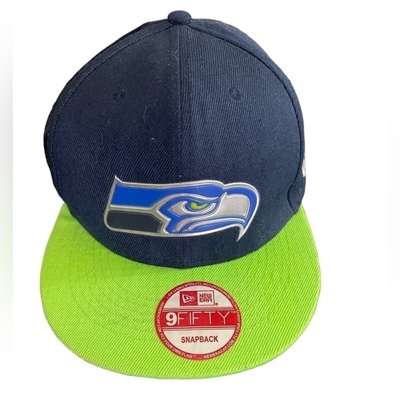 𝅺New Era 9Fifty Seattle Seahawks SnapBack Vintage Hat • NWOT​ - Picture 1 of 9